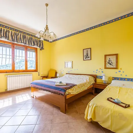Casa Lilli - Vista Mozzafiato A Pochi Passi Da Dei Marmi Vallecchia