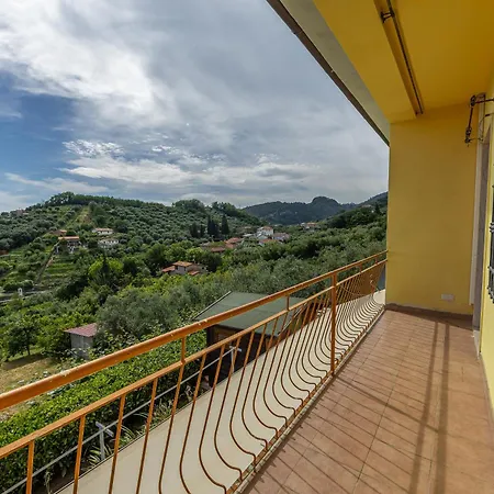 Casa Lilli - Vista Mozzafiato A Pochi Passi Da Dei Marmi Vallecchia
