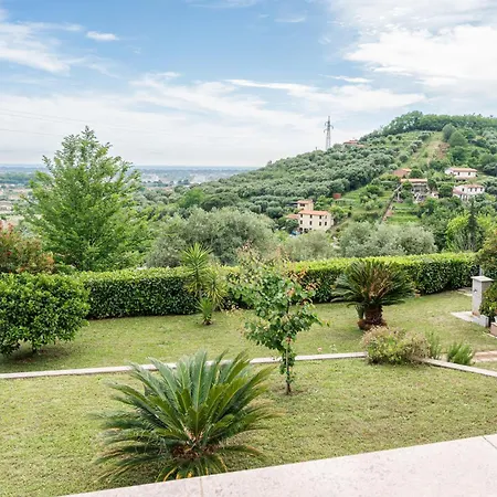 Casa Lilli - Vista Mozzafiato A Pochi Passi Da Dei Marmi Willa Vallecchia