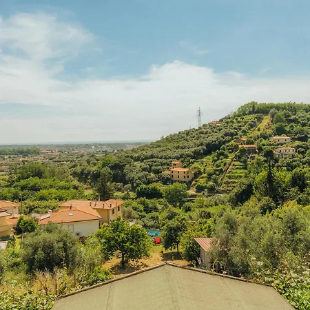 Casa Lilli - Vista Mozzafiato A Pochi Passi Da Dei Marmi Willa